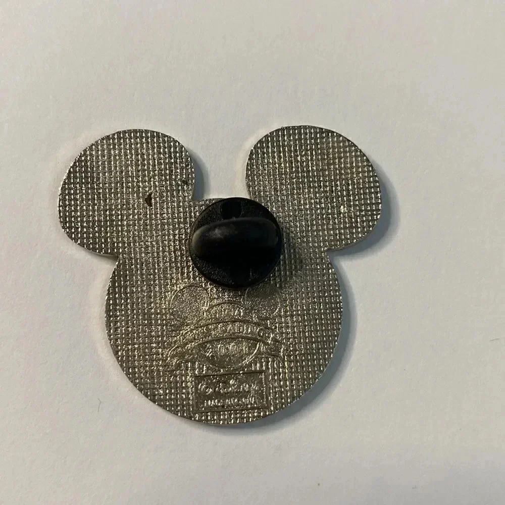 Disney Patriotic Mickey Mouse Pin - Picture 3 of 4